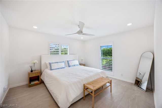 24 RIVARD RD, Naples, FL 34112