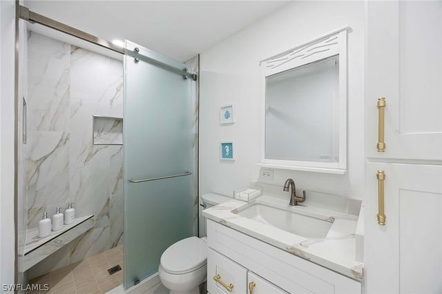 24 RIVARD RD, Naples, FL 34112