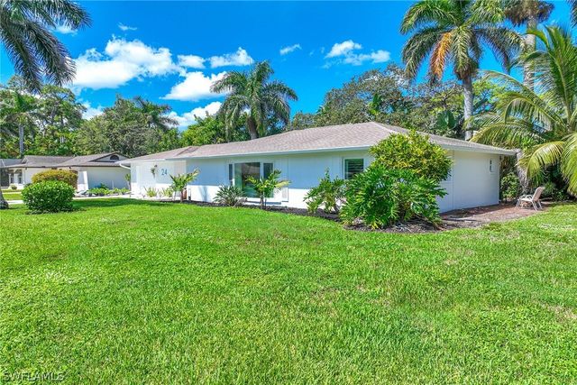 24 RIVARD RD, Naples, FL 34112