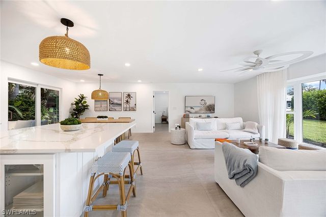 24 RIVARD RD, Naples, FL 34112