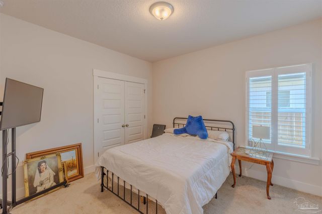 2037 Refuge Cir, Gulf Breeze, FL 32563