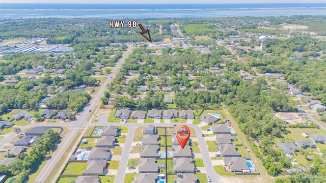 2037 Refuge Cir, Gulf Breeze, FL 32563