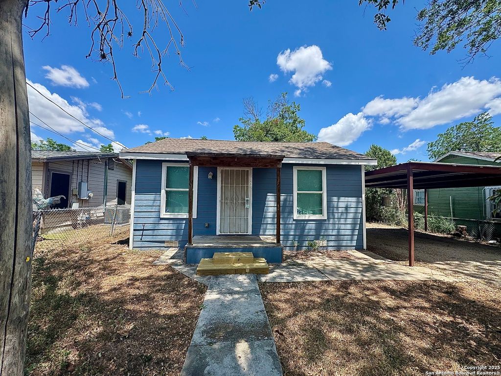 615 W Harlan, San Antonio, TX 78214