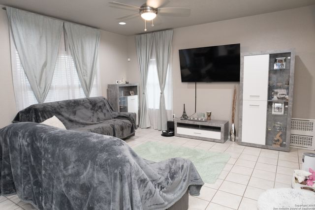 102 Katy Way, San Antonio, TX 78220