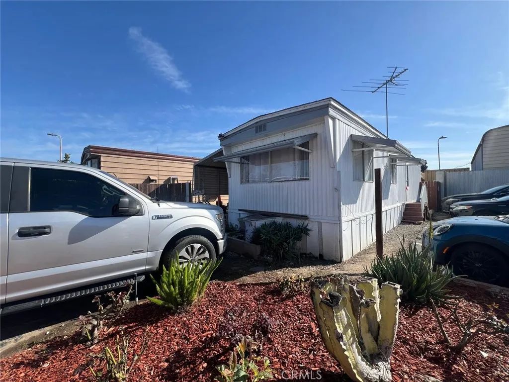 2191 Harbor 75, Costa Mesa, CA 92627