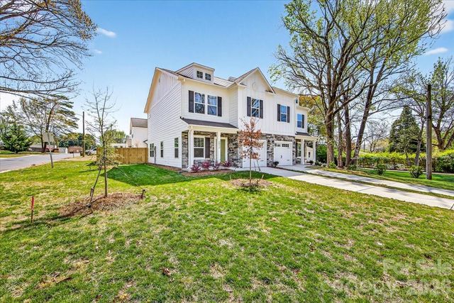 2032 Mandarin Boulevard, Charlotte, NC 28205