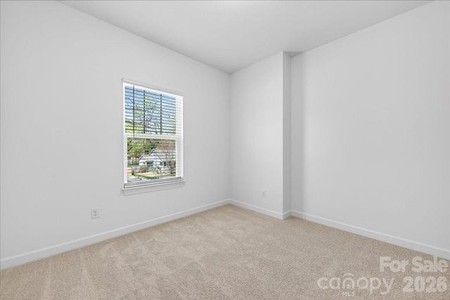 2032 Mandarin Boulevard, Charlotte, NC 28205