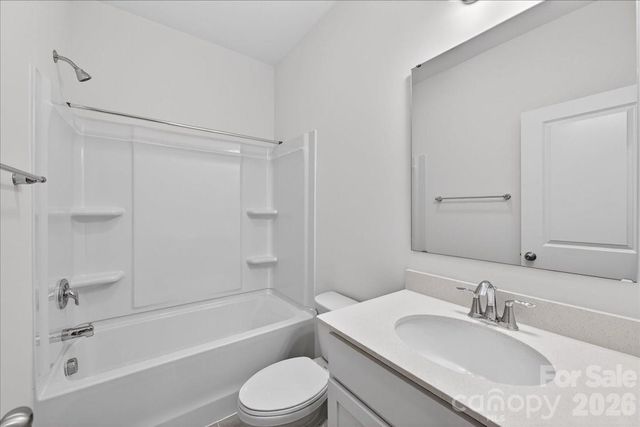 2032 Mandarin Boulevard, Charlotte, NC 28205