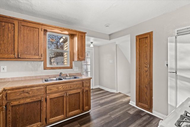 7083 N 43rd STREET, Milwaukee, WI 53209