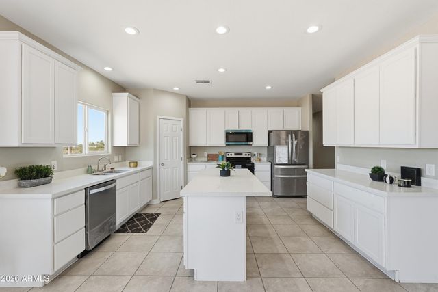 20411 W MOUNTAIN SAGE Drive W, Buckeye, AZ 85326