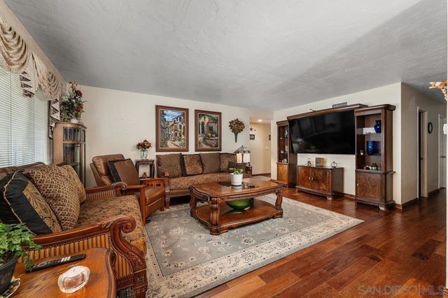 2141 Boundary, San Diego, CA 92104