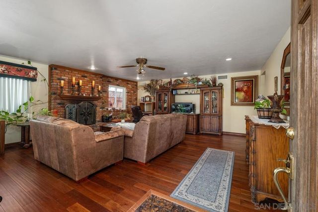 2141 Boundary, San Diego, CA 92104