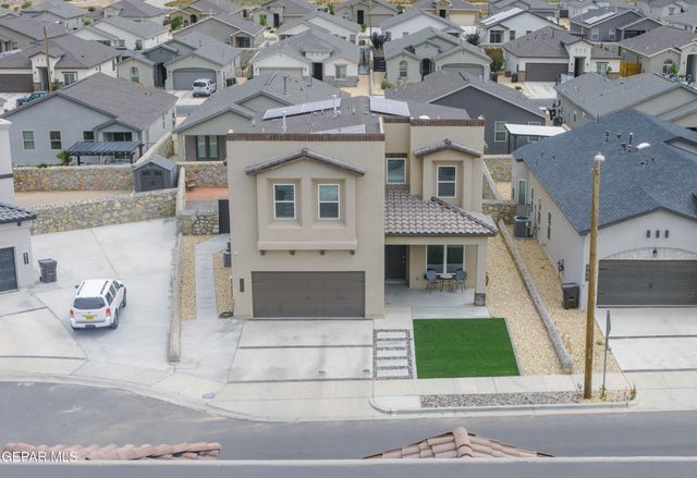 673 La Entrada Circle, Sunland Park, NM 88063