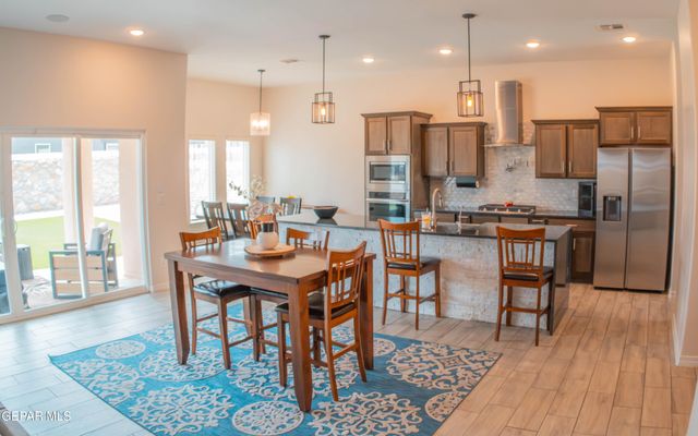 673 La Entrada Circle, Sunland Park, NM 88063