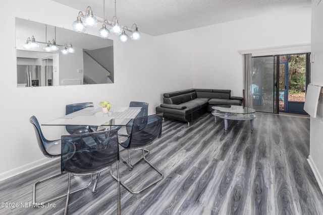 8455 PINEVERDE Lane, Jacksonville, FL 32244