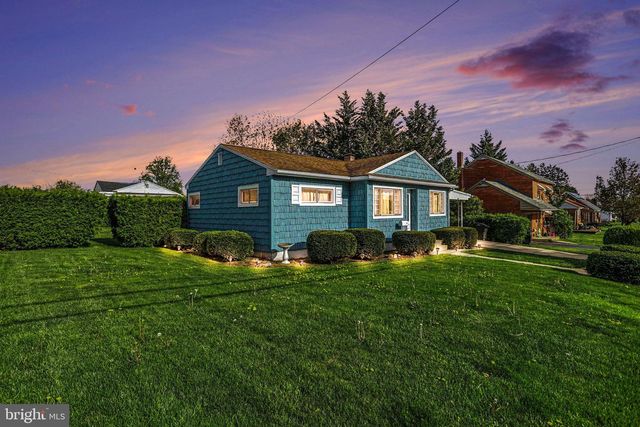 520 N 8TH AVE, Lebanon, PA 17046