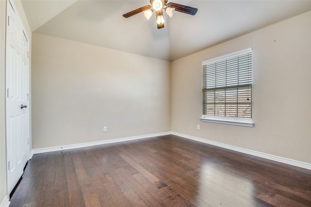 7311 Padilla, Grand Prairie, TX 75054