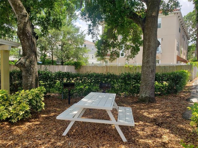 3206 W AZEELE STREET 227, Tampa, FL 33609