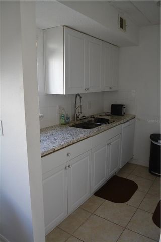 3206 W AZEELE STREET 227, Tampa, FL 33609