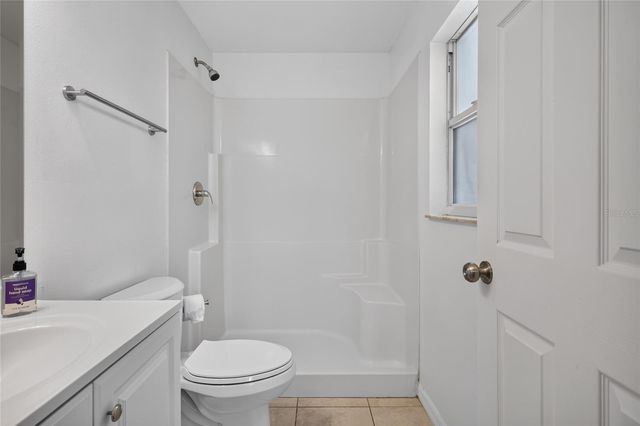 1004 17TH AVENUE W, Bradenton, FL 34205