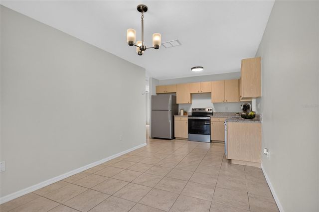 1004 17TH AVENUE W, Bradenton, FL 34205