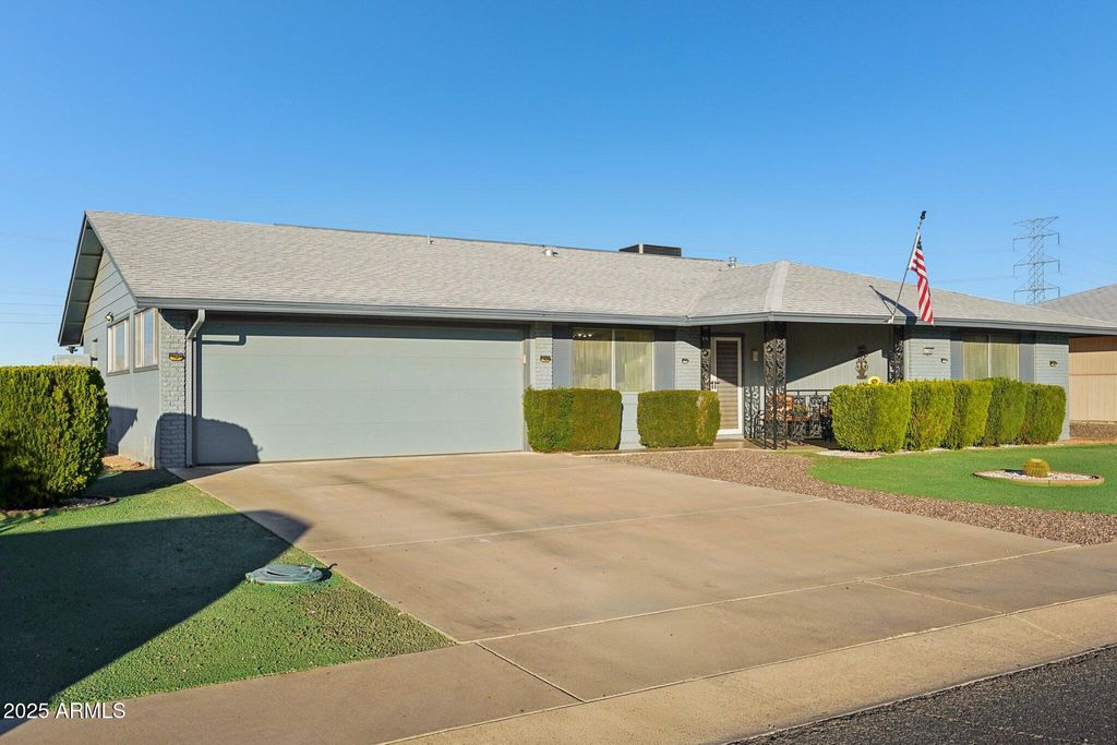 11165 W CAMEO Drive, Sun City, AZ 85351