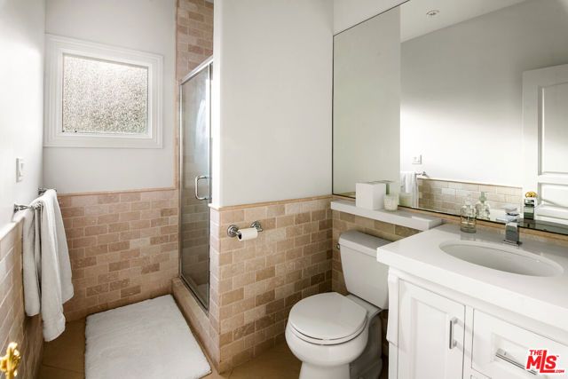 1845 Loma Vista Drive, Beverly Hills, CA 90210