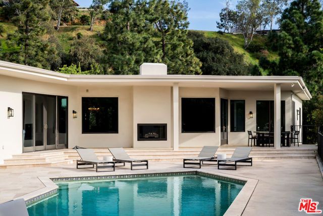 1845 Loma Vista Drive, Beverly Hills, CA 90210