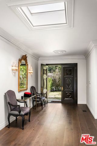 1845 Loma Vista Drive, Beverly Hills, CA 90210