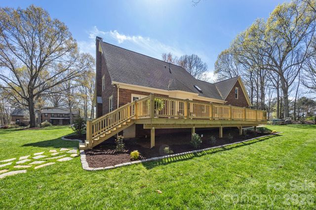 5243 Mintridge Road, Mint Hill, NC 28227