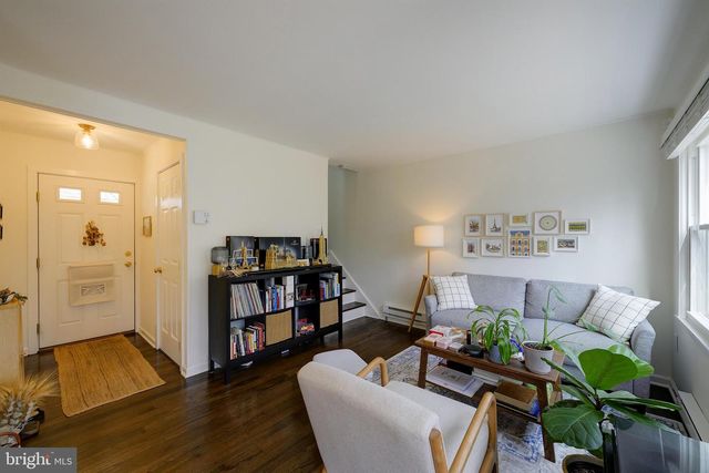 14-R LAUREL HILL RD, Greenbelt, MD 20770