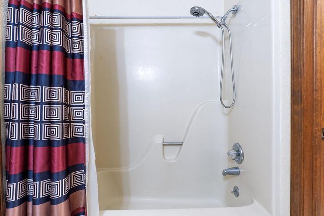 1109 W Washington Circle, Tecumseh, OK 74873