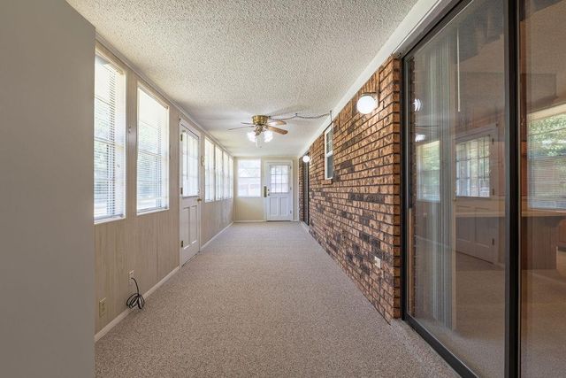 1109 W Washington Circle, Tecumseh, OK 74873