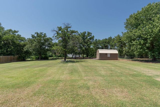 1109 W Washington Circle, Tecumseh, OK 74873