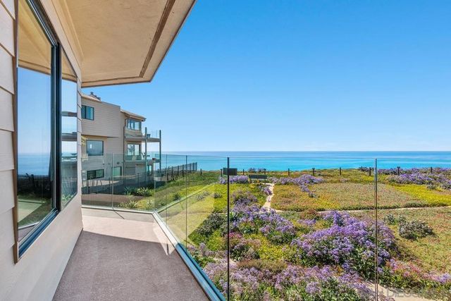 205 S Helix Ave 65, Solana Beach, CA 92075