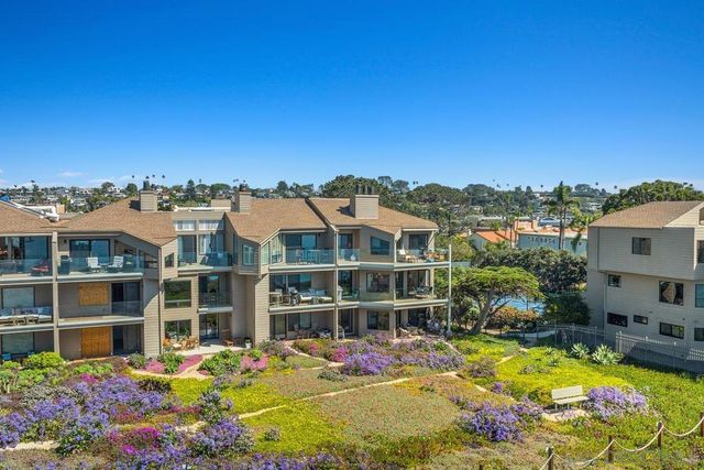 205 S Helix Ave 65, Solana Beach, CA 92075