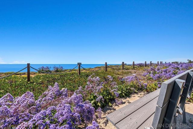 205 S Helix Ave 65, Solana Beach, CA 92075