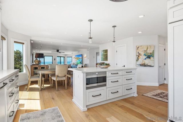 205 S Helix Ave 65, Solana Beach, CA 92075