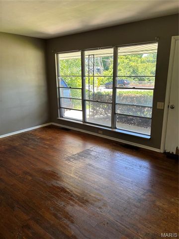 1345 Patterson Road, Florissant, MO 63031