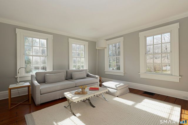 219 Bennetts Farm Road, Ridgefield, CT 06877