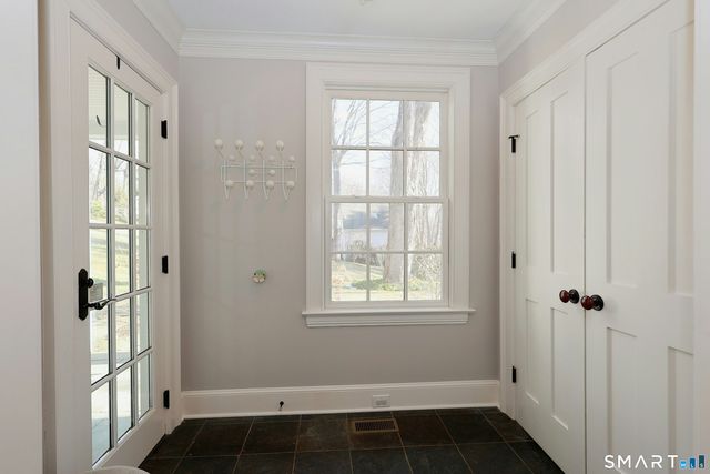 219 Bennetts Farm Road, Ridgefield, CT 06877