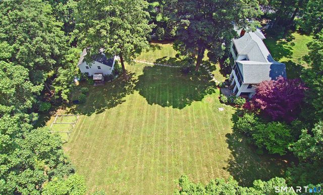 219 Bennetts Farm Road, Ridgefield, CT 06877