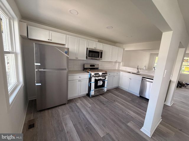 1235 ELSON RD, Brookhaven, PA 19015