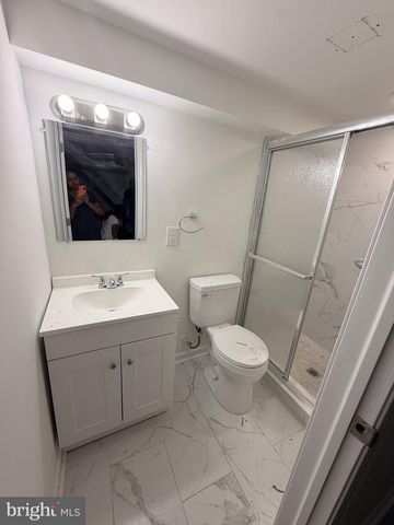 1235 ELSON RD, Brookhaven, PA 19015