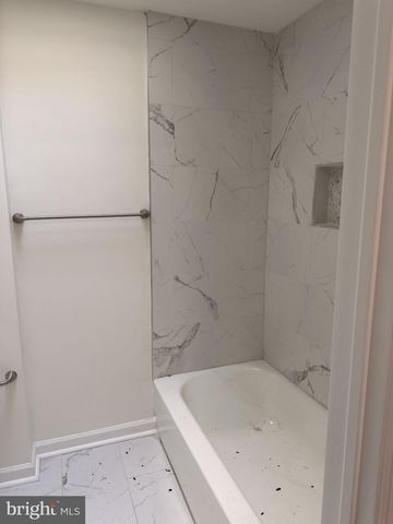 1235 ELSON RD, Brookhaven, PA 19015
