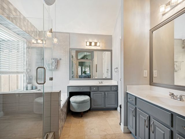 438 Southridge Way, Irving, TX 75063