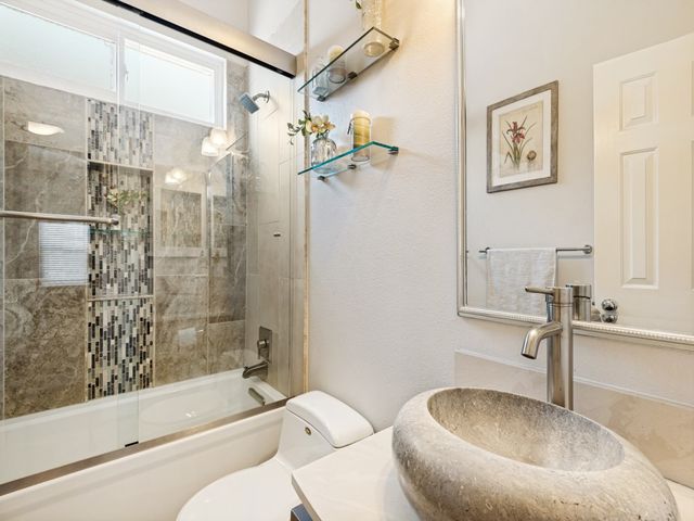 438 Southridge Way, Irving, TX 75063