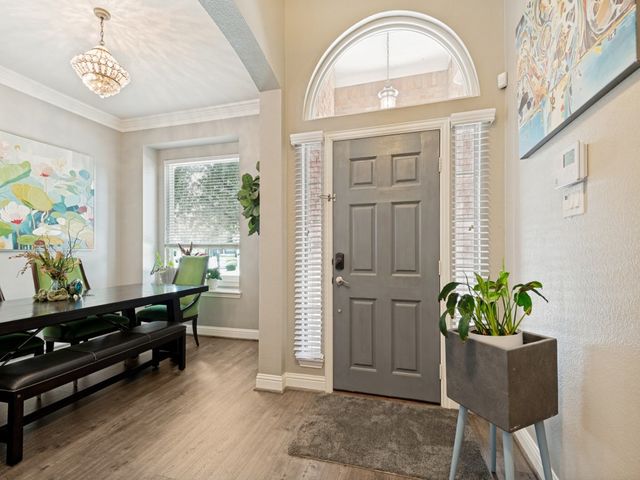 438 Southridge Way, Irving, TX 75063