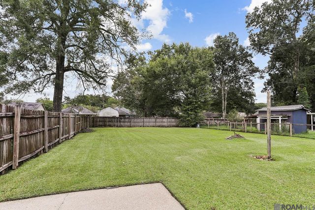 10764 Holly Hock Dr, Greenwell Springs, LA 70739