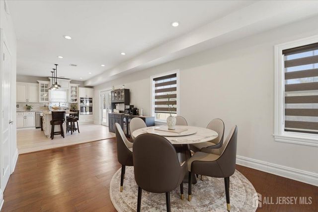 69 Morris Avenue, Piscataway, NJ 08854